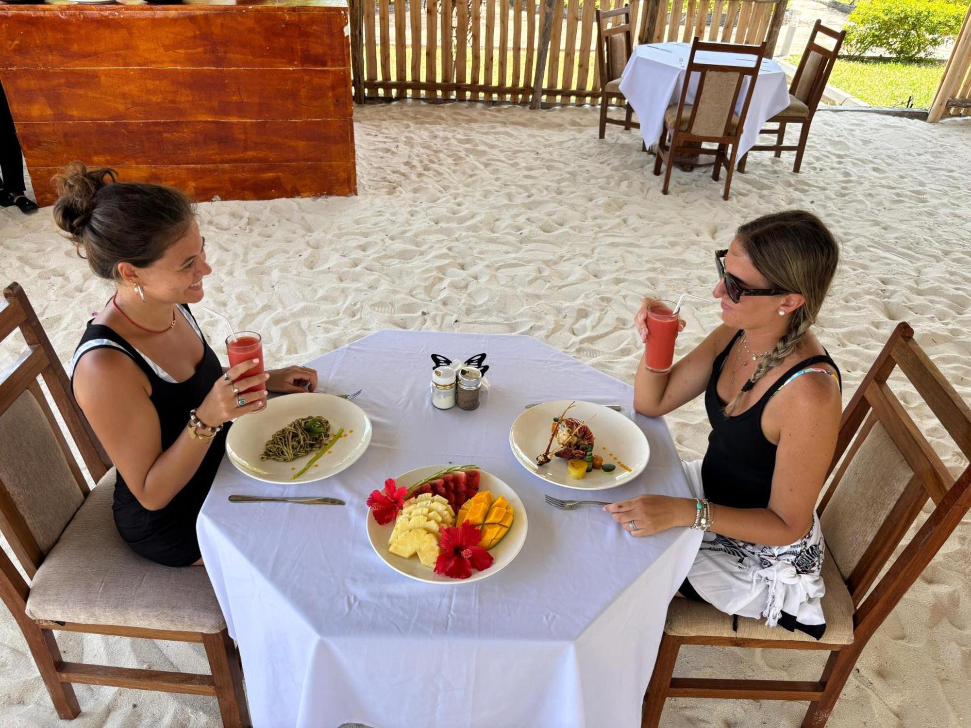 Taj Nungwi Hotel Banda Kuu Buitenkant foto